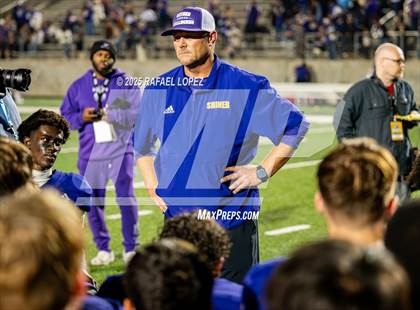 Thumbnail 3 in Shiner vs Mt. Enterprise (UIL 2A D2 Football Semifinals) photogallery.