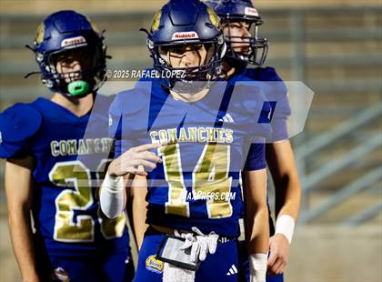 Thumbnail 1 in Shiner vs Mt. Enterprise (UIL 2A D2 Football Semifinals) photogallery.