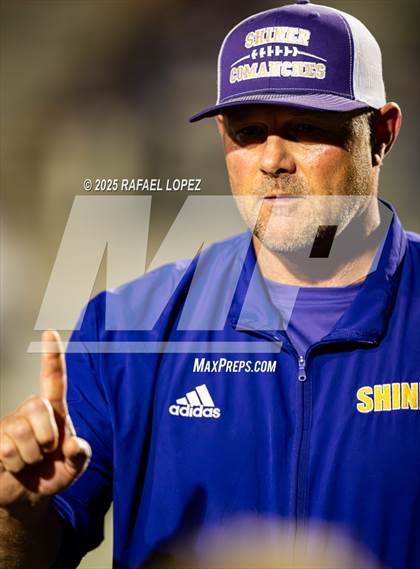 Thumbnail 2 in Shiner vs Mt. Enterprise (UIL 2A D2 Football Semifinals) photogallery.