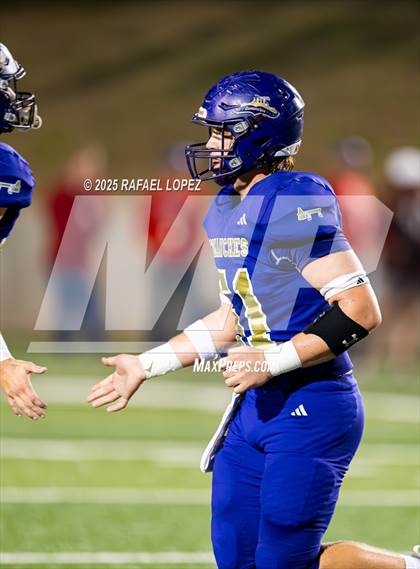 Thumbnail 3 in Shiner vs Mt. Enterprise (UIL 2A D2 Football Semifinals) photogallery.