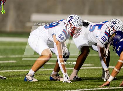 Thumbnail 2 in Shiner vs Mt. Enterprise (UIL 2A D2 Football Semifinals) photogallery.