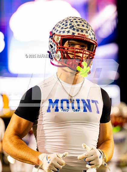 Thumbnail 1 in Shiner vs Mt. Enterprise (UIL 2A D2 Football Semifinals) photogallery.