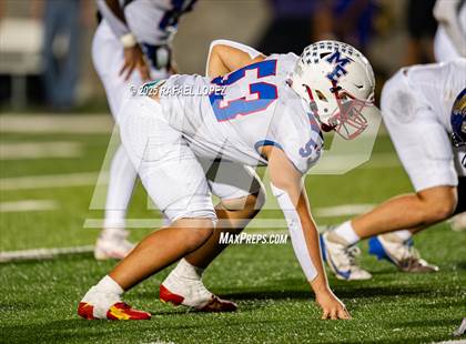 Thumbnail 3 in Shiner vs Mt. Enterprise (UIL 2A D2 Football Semifinals) photogallery.