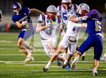 Thumbnail 3 in Shiner vs Mt. Enterprise (UIL 2A D2 Football Semifinals) photogallery.