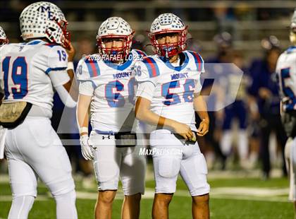 Thumbnail 2 in Shiner vs Mt. Enterprise (UIL 2A D2 Football Semifinals) photogallery.