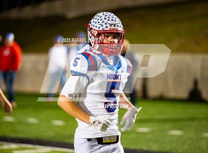 Thumbnail 1 in Shiner vs Mt. Enterprise (UIL 2A D2 Football Semifinals) photogallery.