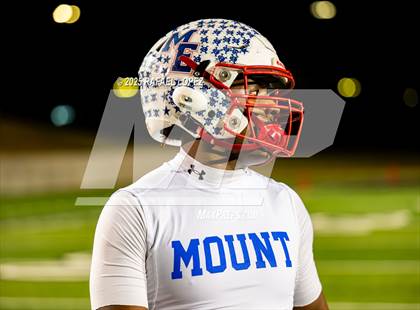 Thumbnail 3 in Shiner vs Mt. Enterprise (UIL 2A D2 Football Semifinals) photogallery.