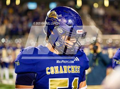 Thumbnail 2 in Shiner vs Mt. Enterprise (UIL 2A D2 Football Semifinals) photogallery.