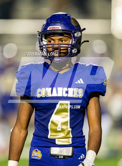 Thumbnail 2 in Shiner vs Mt. Enterprise (UIL 2A D2 Football Semifinals) photogallery.