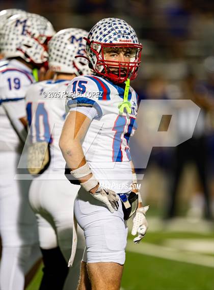 Thumbnail 1 in Shiner vs Mt. Enterprise (UIL 2A D2 Football Semifinals) photogallery.