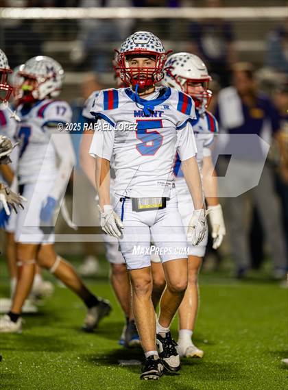 Thumbnail 3 in Shiner vs Mt. Enterprise (UIL 2A D2 Football Semifinals) photogallery.