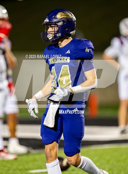 Thumbnail 2 in Shiner vs Mt. Enterprise (UIL 2A D2 Football Semifinals) photogallery.