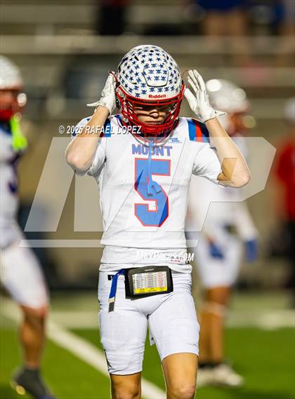 Thumbnail 1 in Shiner vs Mt. Enterprise (UIL 2A D2 Football Semifinals) photogallery.