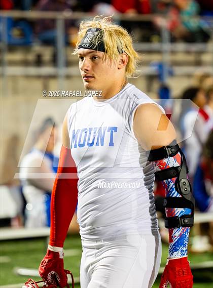 Thumbnail 1 in Shiner vs Mt. Enterprise (UIL 2A D2 Football Semifinals) photogallery.