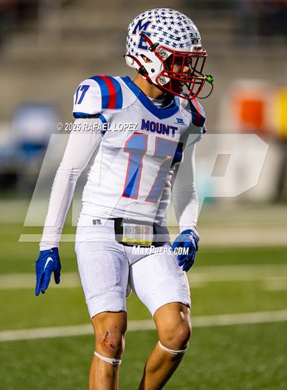 Thumbnail 1 in Shiner vs Mt. Enterprise (UIL 2A D2 Football Semifinals) photogallery.