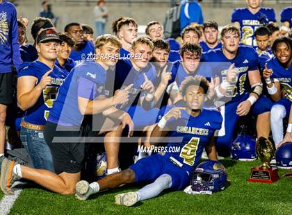 Thumbnail 1 in Shiner vs Mt. Enterprise (UIL 2A D2 Football Semifinals) photogallery.