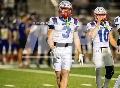 Thumbnail 3 in Shiner vs Mt. Enterprise (UIL 2A D2 Football Semifinals) photogallery.