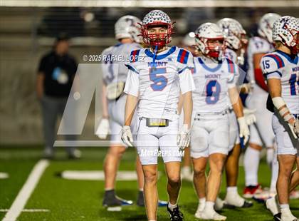 Thumbnail 1 in Shiner vs Mt. Enterprise (UIL 2A D2 Football Semifinals) photogallery.