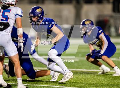 Thumbnail 2 in Shiner vs Mt. Enterprise (UIL 2A D2 Football Semifinals) photogallery.