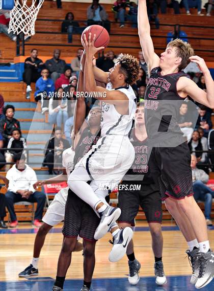 Thumbnail 3 in Porter-Gaud vs. Blythewood  (Chick-Fil-A Classic) photogallery.
