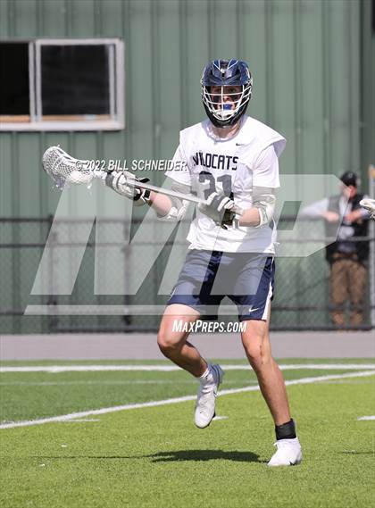 Thumbnail 3 in Marin Catholic vs. Vista del Lago photogallery.