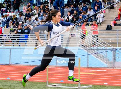 Thumbnail 2 in UC Track Classic (Pole Vault) photogallery.