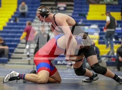 Thumbnail 3 in CIF Sac-Joaquin Section Division I-A Meet photogallery.