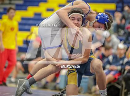 Thumbnail 2 in CIF Sac-Joaquin Section Division I-A Meet photogallery.