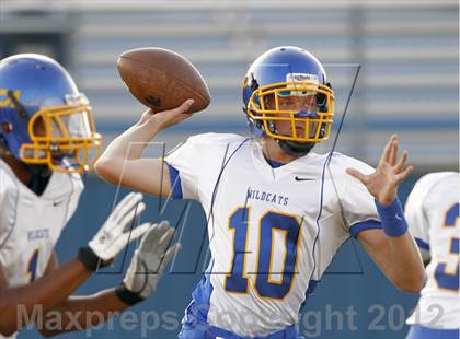 Thumbnail 2 in Donelson Christian Academy @ Boyd-Buchanan photogallery.