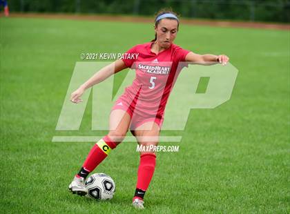 Thumbnail 3 in Guilford @ Sacred Heart Academy photogallery.