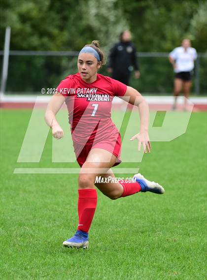Thumbnail 3 in Guilford @ Sacred Heart Academy photogallery.
