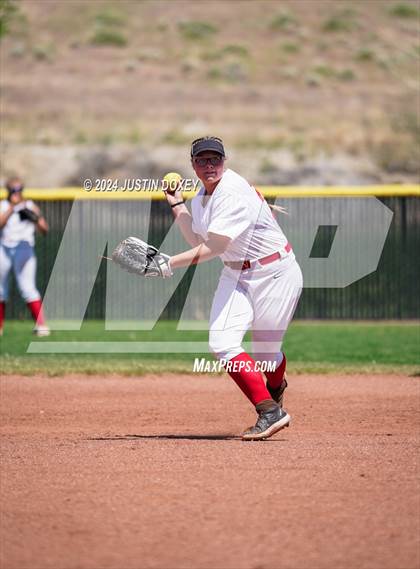 Thumbnail 2 in Round Mountain vs. Carlin (NIAA Class 1A State Playoff Game 4) photogallery.