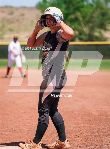 Thumbnail 2 in Round Mountain vs. Carlin (NIAA Class 1A State Playoff Game 4) photogallery.