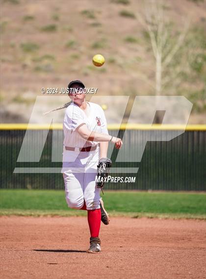 Thumbnail 1 in Round Mountain vs. Carlin (NIAA Class 1A State Playoff Game 4) photogallery.