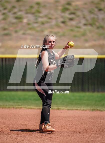 Thumbnail 3 in Round Mountain vs. Carlin (NIAA Class 1A State Playoff Game 4) photogallery.