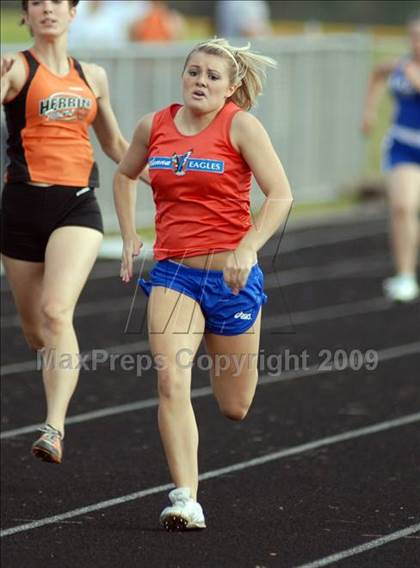Thumbnail 2 in IHSA Girls Class 1A Sectional  photogallery.