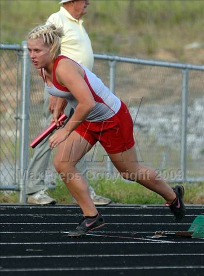 Thumbnail 1 in IHSA Girls Class 1A Sectional  photogallery.