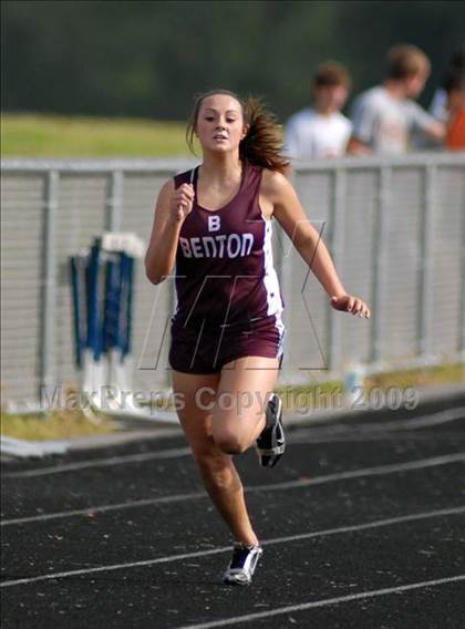 Thumbnail 2 in IHSA Girls Class 1A Sectional  photogallery.