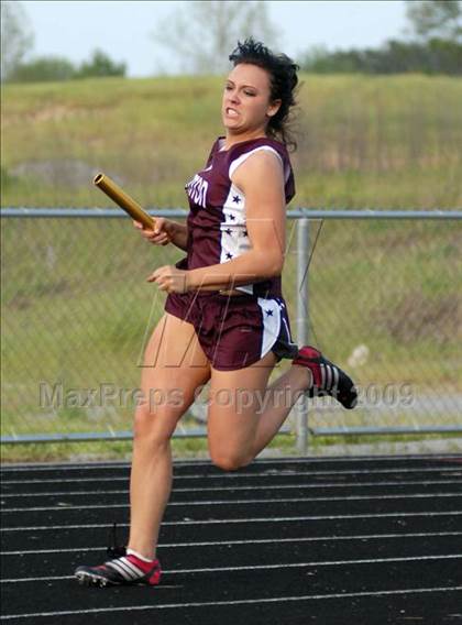 Thumbnail 2 in IHSA Girls Class 1A Sectional  photogallery.
