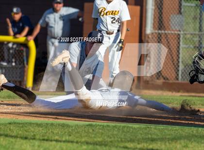 Thumbnail 2 in Loyola @ Temecula Valley photogallery.