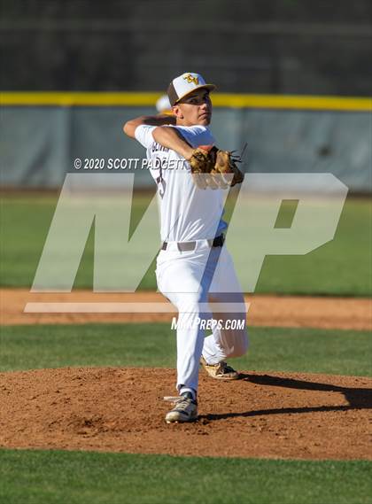 Thumbnail 3 in Loyola @ Temecula Valley photogallery.