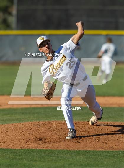 Thumbnail 2 in Loyola @ Temecula Valley photogallery.