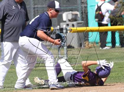 Thumbnail 3 in Amador Valley vs Freedom photogallery.