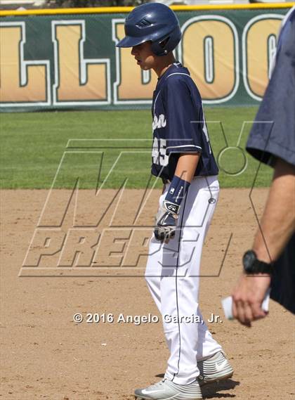Thumbnail 2 in Amador Valley vs Freedom photogallery.