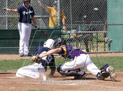 Thumbnail 3 in Amador Valley vs Freedom photogallery.