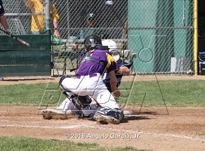 Thumbnail 2 in Amador Valley vs Freedom photogallery.