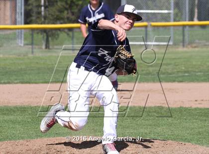 Thumbnail 1 in Amador Valley vs Freedom photogallery.