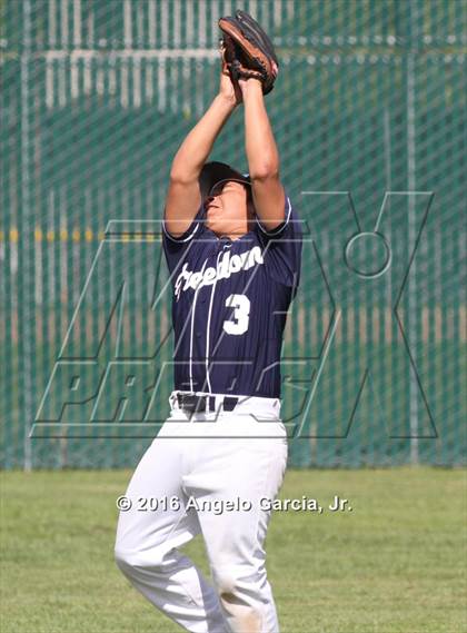 Thumbnail 3 in Amador Valley vs Freedom photogallery.