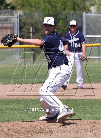 Thumbnail 3 in Amador Valley vs Freedom photogallery.