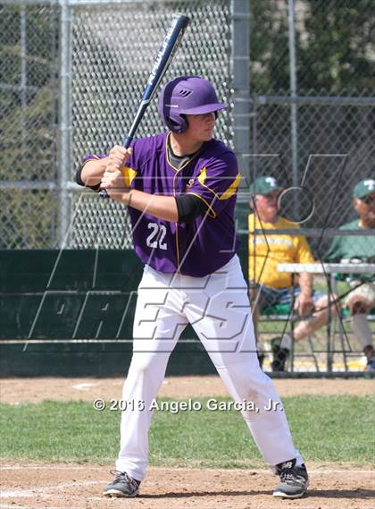 Thumbnail 2 in Amador Valley vs Freedom photogallery.